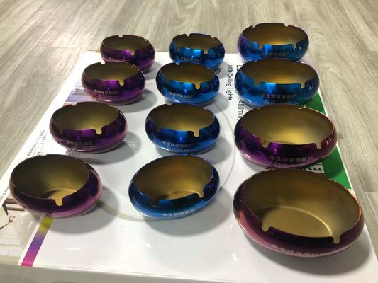 آلة طلاء الفراغ بطبقة PVD سوداء للأجهزة المعدنية والخزف الزجاجي