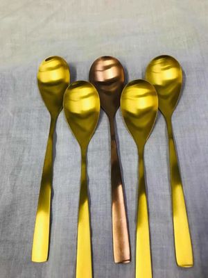 آلة طلاء PVD عالية الجودة للمعادن آلة طلاء المعادن عالية الجودة