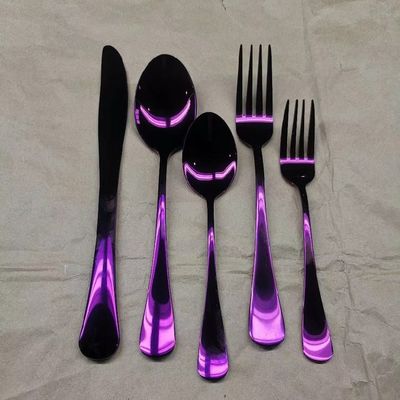 آلة طلاء الأدوات الصلبة Pvd عالية الجودة وطويلة العمر آلة طلاء الأغشية الصلبة Pvd الذهبية والفضية الزخرفية