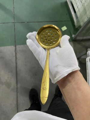 آلة طلاء الفراغ PVD المعدنية