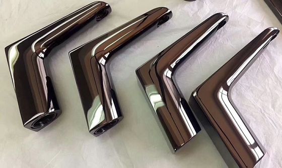 آلة طلاء بصرية احترافية مخصصة بتقنية الترسيب بالتبخير في الفراغ (PVD) للمرايا الخلفية