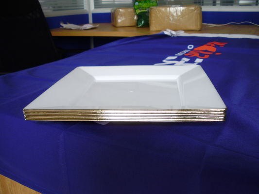 معدات طلاء الألوان بتقنية الترسيب الفيزيائي للبخار (PVD) عالية التفريغ للأغشية الزخرفية/الوظيفية لهواتف المحمول