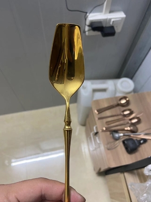 آلة طلاء الفراغ متعدد القوس الزخرفية PVD للمنتجات المعدنية