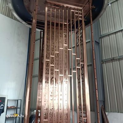 آلة طلاء الفولاذ المقاوم للصدأ Pvd الفراغ لأثاث التيتانيوم الزجاجي المعدني البلاستيكي السريري