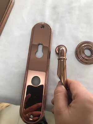 أثاث الفولاذ المقاوم للصدأ الأسود آلة طلاء الفراغ PVD الأسود