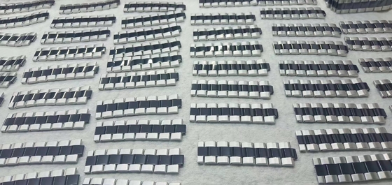 آلة طلاء الفراغ PVD آلة رش الكروم Pvd متعددة الأقواس