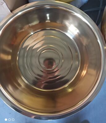 آلة طلاء فراغ PVD أوتوماتيكية بالكامل مع مقاومة درجات الحرارة العالية وطلاء مقاوم للتآكل لأدوات الطهي