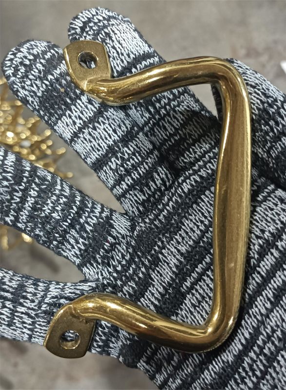 آلات التعدين المعدنية آلات التفريغ المعدني آلات الطلاء آلات الطلاء بالترسيب الفيزيائي للبخار للإلكترونيات